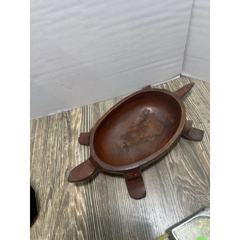 Vintage Wooden Turtle Hand Carved Wood‎ Trinket/Coin Box